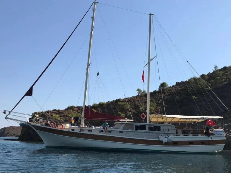 Custom Made Custom made jednotlivci a charterové společnosti v Marmaris