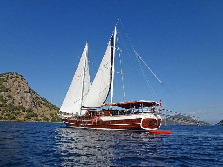 Pronájem jachty v Fethiye -Custom Made Custom made na Samboatu