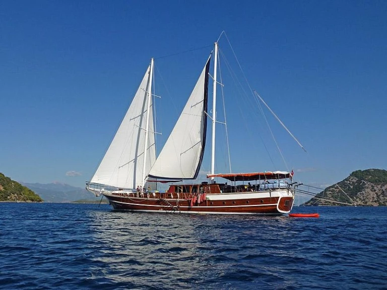Pronájem lodi Fethiye lákavé ceny Custom made