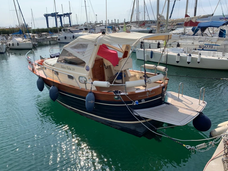 Pronájem lodi Sanremo lákavé ceny Positano 28