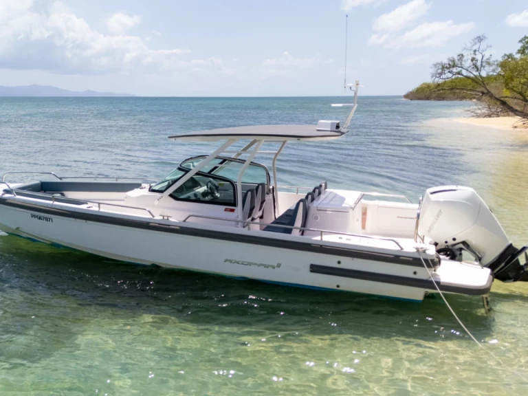 Pronajmout si Axopar Axopar 28 T-Top v Le Gosier