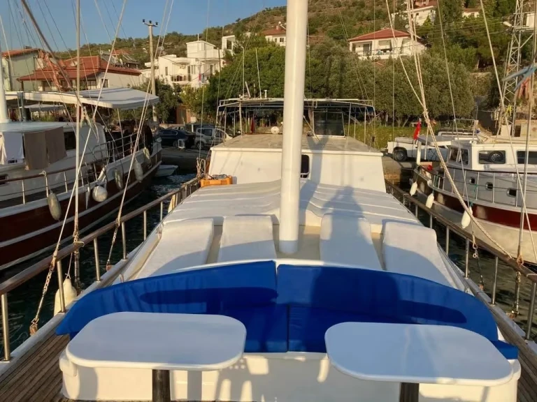 Custom Made Custom made jednotlivci a charterové společnosti v Marmaris