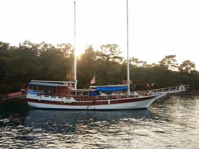 Pronajmout Plachetnice se skipperem či ne Custom Made v Marmaris