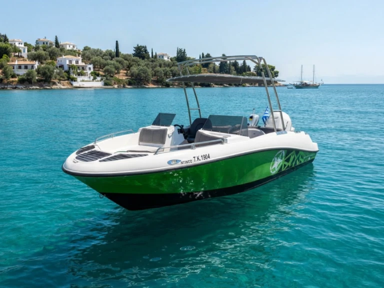 Pronajmout si Poseidon 6.40 v Gouvia