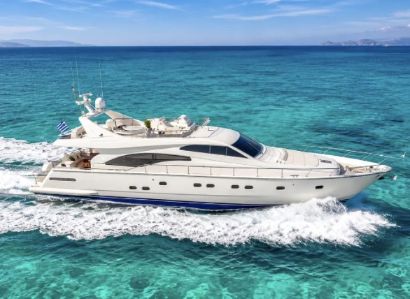 Pronájem lodi Puerto Banús lákavé ceny Ferretti 680