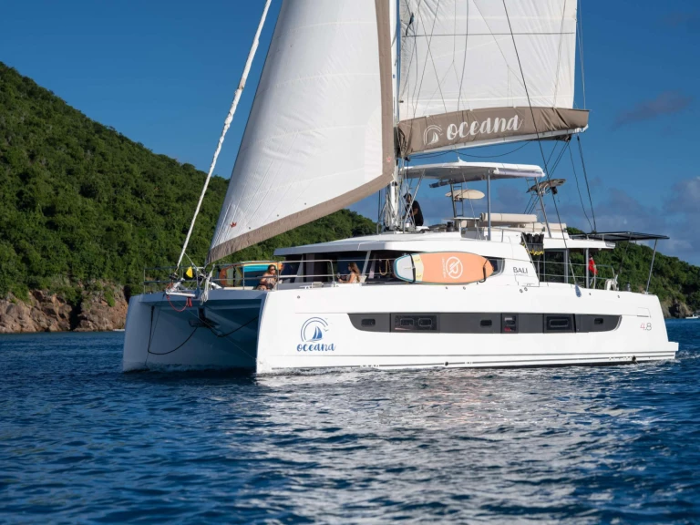 Pronájem Jachta v Britské Panenské ostrovy -Bali OCEANA