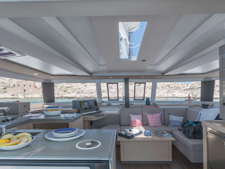 Pronájem lodi Fountaine Pajot RISE v Grenada na Samboatu