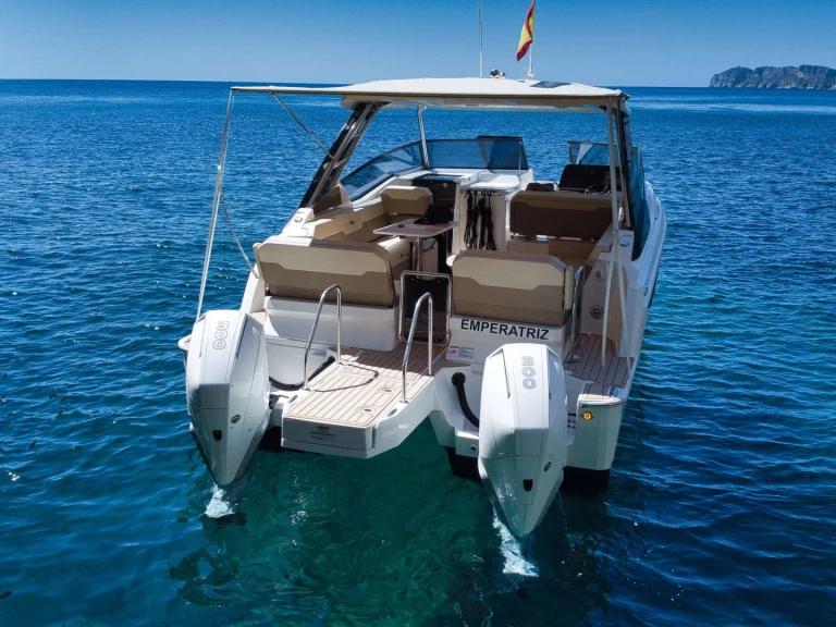 Pronájem jachty v Ibiza -Aquila Denia na Samboatu