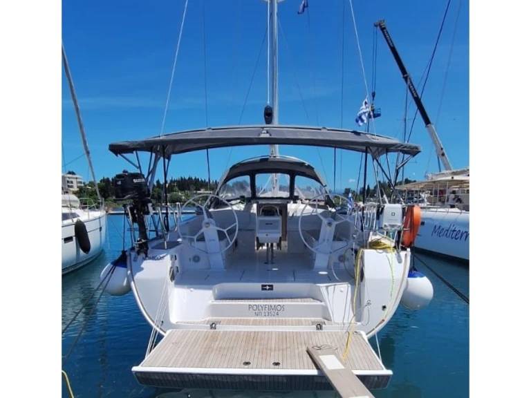 Pronájem lodi Preveza lákavé ceny Cruiser 46