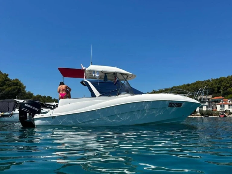 Pronájem jachty v Poljica -Quicksilver Quicksilver 720 Commander na Samboatu
