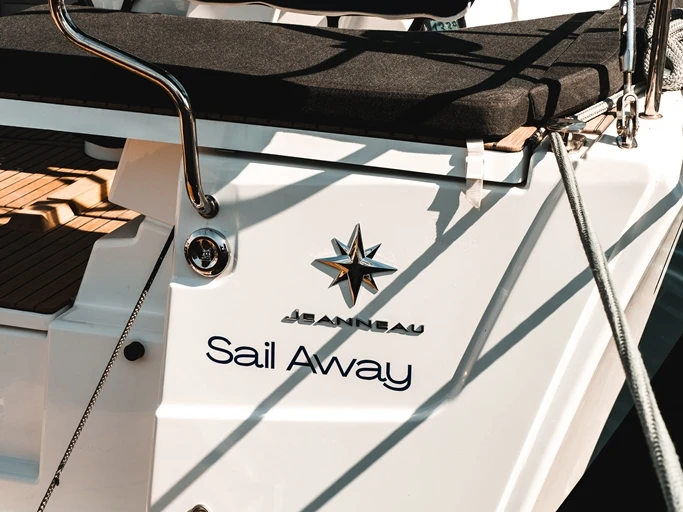 Pronájem lodi Jeanneau Sun Odyssey 455 v Piso Livadi na Samboatu