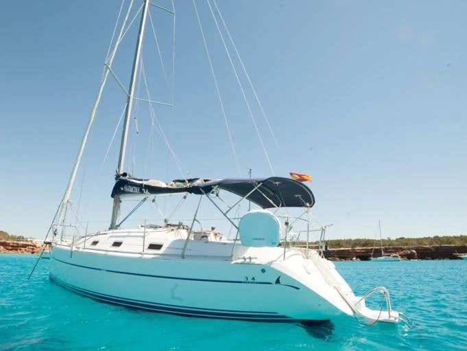 Pronájem lodi Sant Antoni de Portmany lákavé ceny Endurance 35
