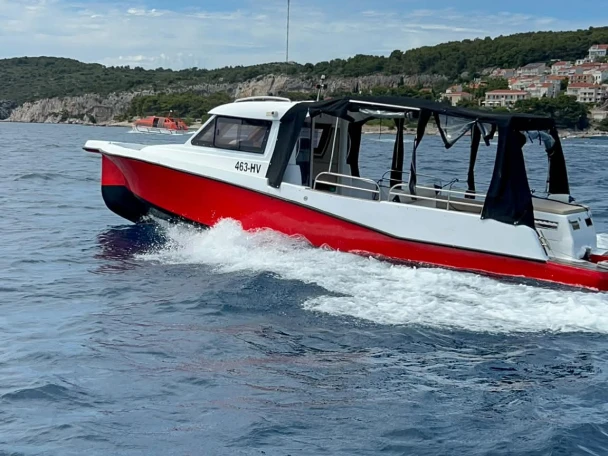 Motorová loď k pronájmu v Hvar  za nejlepší cenu