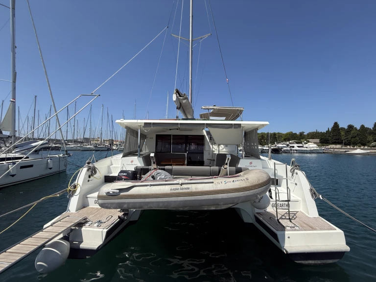 Fountaine Pajot Lucia 40 jednotlivci a charterové společnosti v Pula