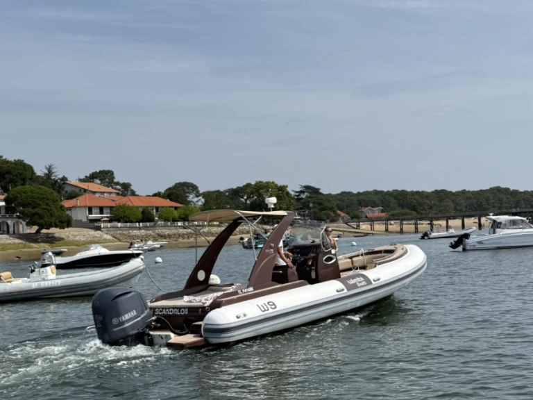 Pronájem lodi Arcachon lákavé ceny W9