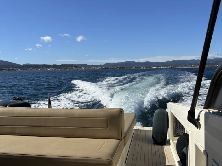 Pronájem lodi VanDutch VanDutch 40 v Saint-Tropez na Samboatu