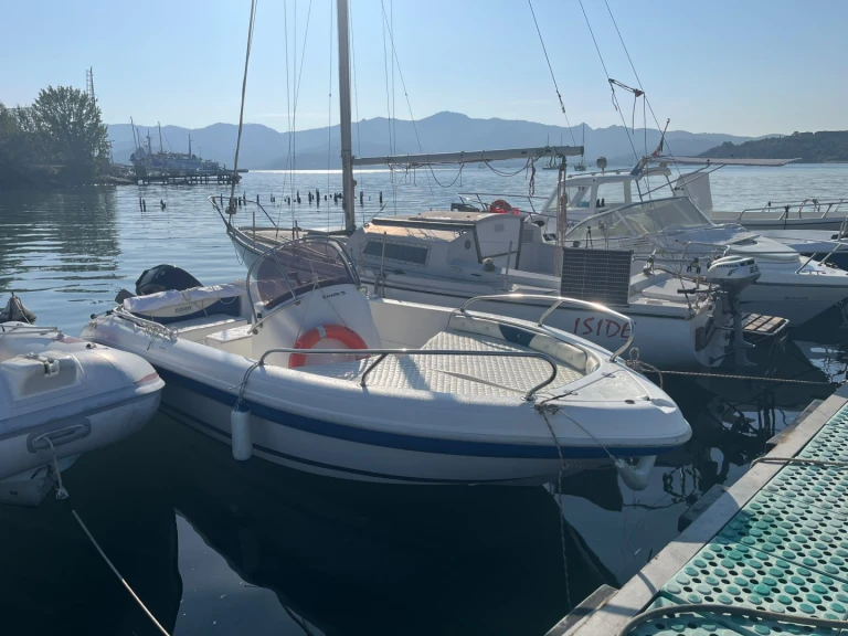 Pronájem lodi Ranieri Soverato 565 v Portoferraio na Samboatu