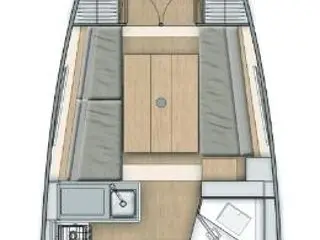 Pronajmout si Bénéteau Oceanis 30.1 v Toulon