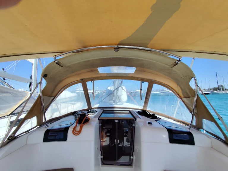 Pronajmout si Jeanneau Sun Odyssey 449 v Lefkáda