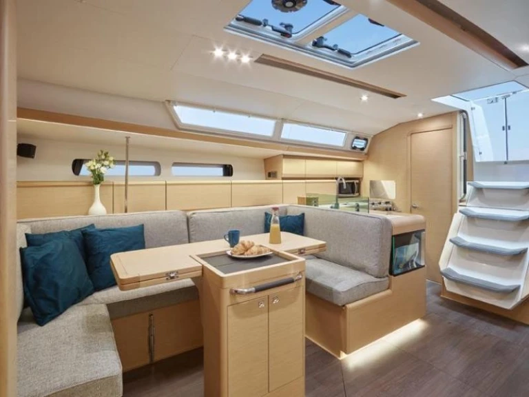 Pronájem lodi Jeanneau Sun Odyssey 449 v Gouvia na Samboatu