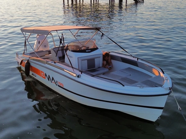 Pronájem Motorová loď v Arcachon -BMA BMA X199