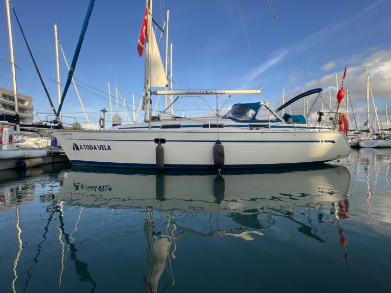 Pronajmout Plachetnice se skipperem či ne Bavaria v Cádiz