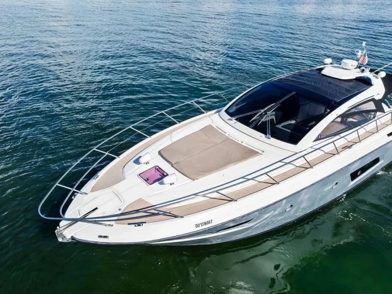 Pronájem Motorová loď v City of Cape Town -Azimut Atlantis 48