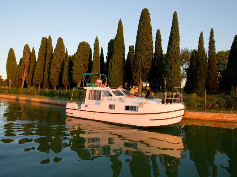 Pronajmout Říční loď se skipperem či ne  v Chioggia