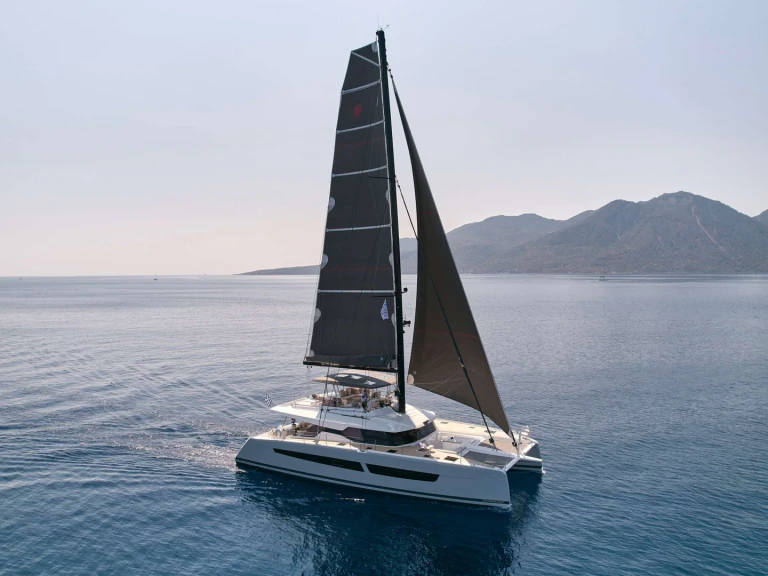 Pronajmout Jachta se skipperem či ne Fountaine Pajot v Atény