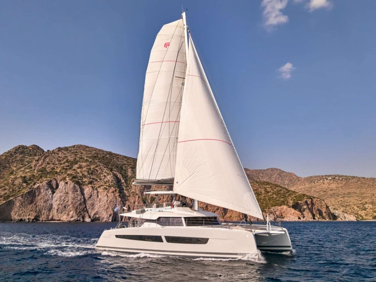 Pronájem jachty v Atény -Fountaine Pajot STEPHANIE na Samboatu