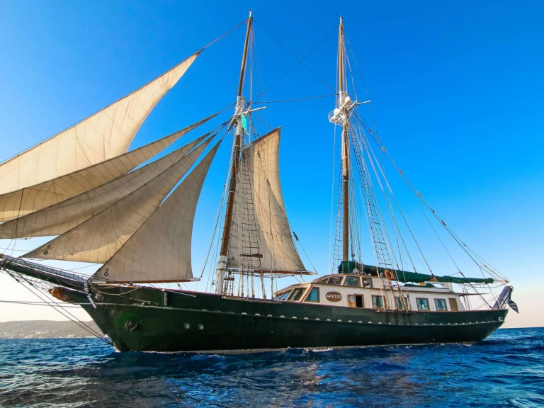 Custom Gulet-Motor Sailor ARKTOS jednotlivci a charterové společnosti v Atény