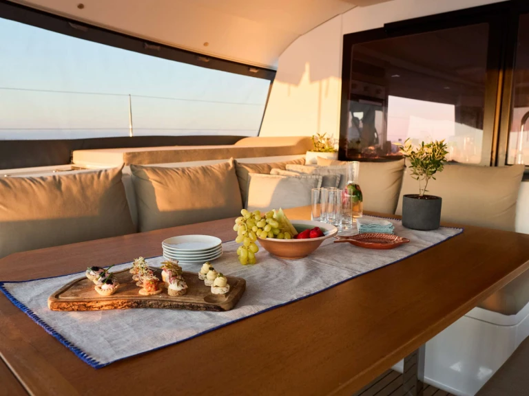 Pronájem Jachta Fountaine Pajot s licencí