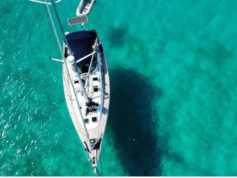 Jeanneau Sun Odyssey 49 jednotlivci a charterové společnosti v Pointe-à-Pitre