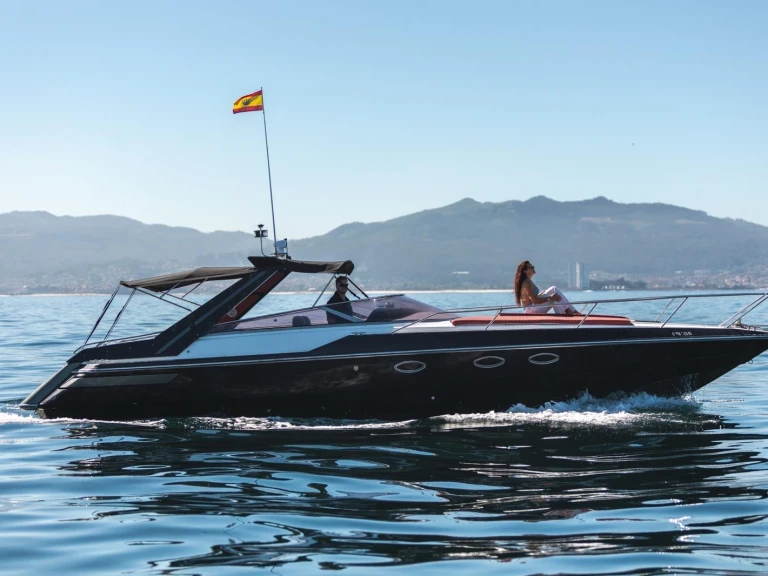 Pronajmout si Sunseeker Tomahawk 37 v Vigo