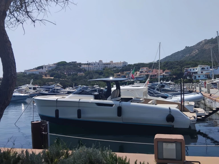 Pronájem jachty v Porto Cervo -Bellini Yachts Astor 36 na Samboatu