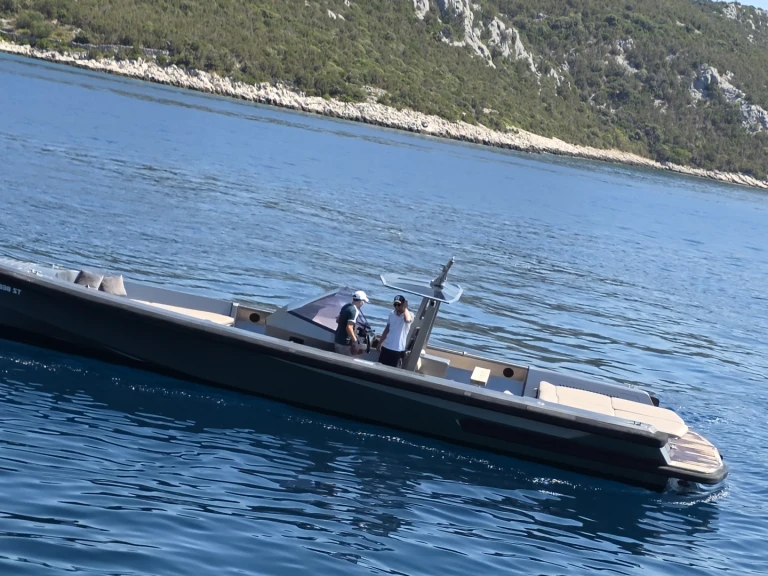 Pronájem lodi Wally Tender 45 v Hvar  na Samboatu