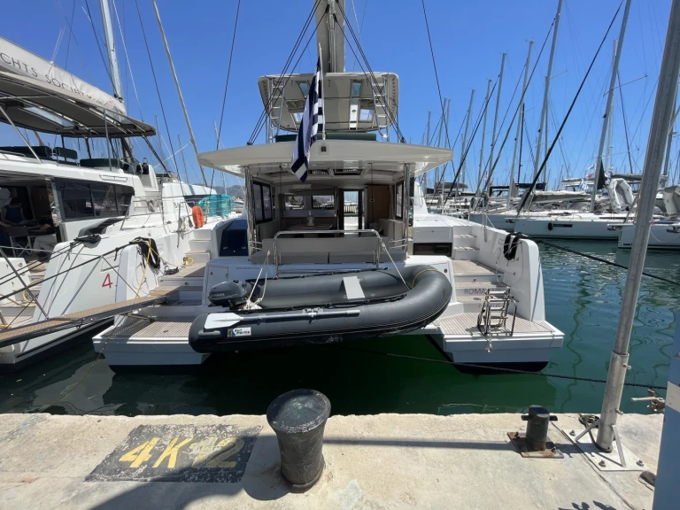 Pronájem lodi Bali Bali 4.6 v Alimos na Samboatu