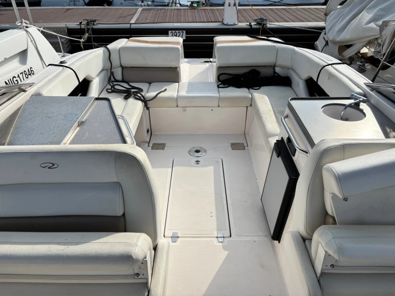 Pronájem Motorová loď v Golfe-Juan -Régal Regal 2700