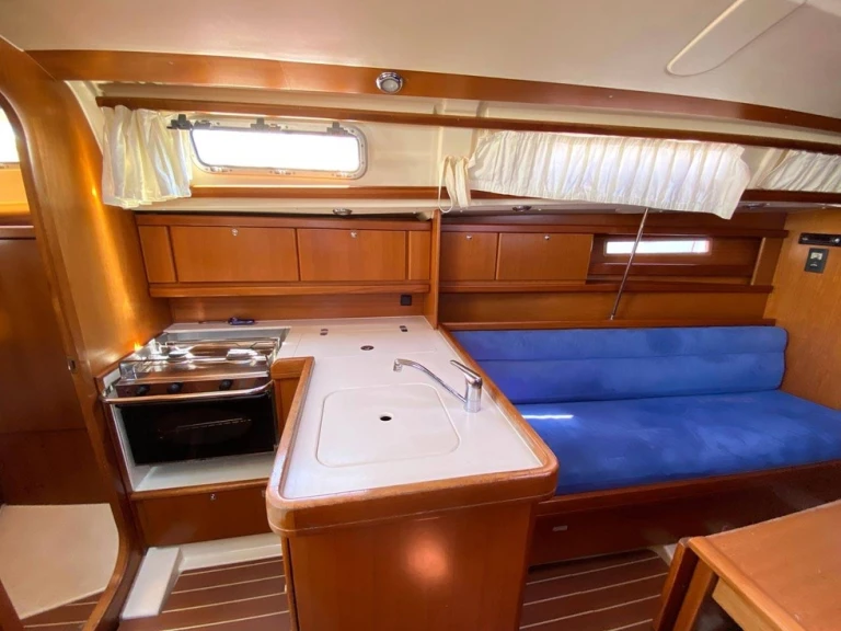 Pronájem jachty v Ajaccio -Dufour Dufour 325 Grand Large na Samboatu