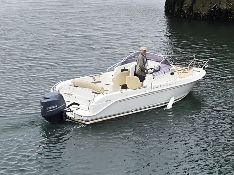 Pronájem lodi B2 Marine Cap Ferret 650 CC v Larmor-Plage na Samboatu