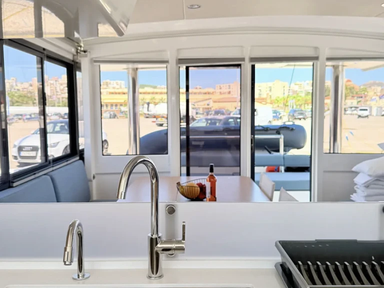 Pronájem lodi Bali Bali 4.8 v Athens Marina na Samboatu