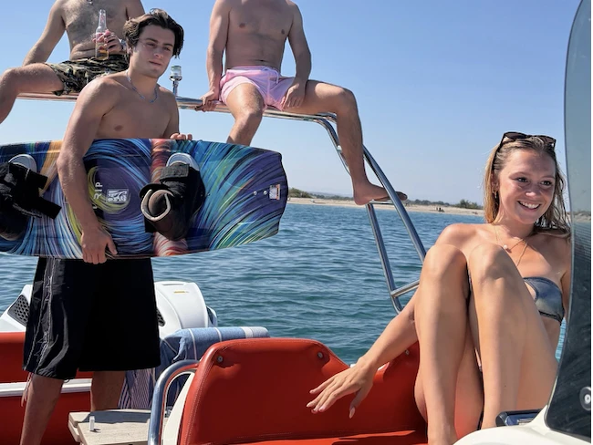 Pronájem lodi Nuova Jolly Prince 30 v Port-Camargue na Samboatu
