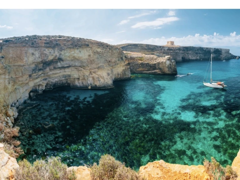 Pronájem lodi Buccaneer Buccaneer 23 v Gozo na Samboatu