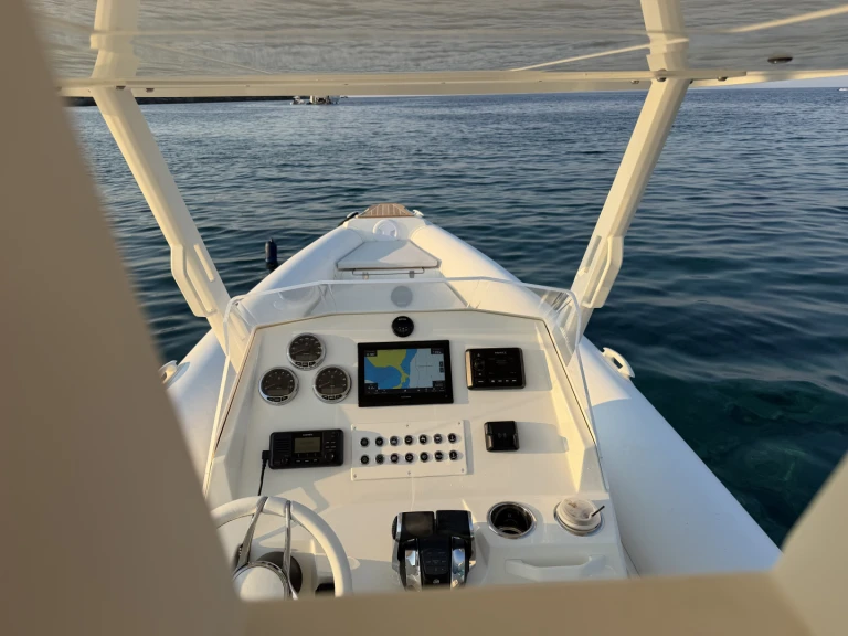 Pronájem Polotuhá loď Seafighter s licencí