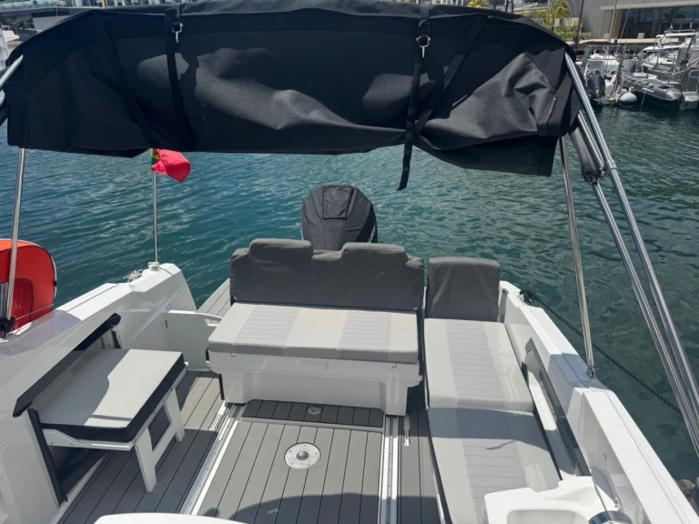 Pronájem lodi Porto do Funchal lákavé ceny R8S