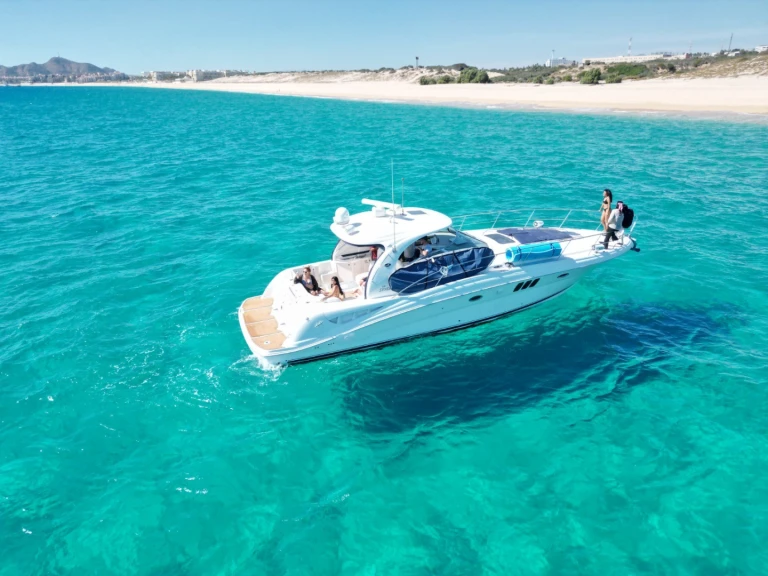 Pronájem jachty v Cabo San Lucas -Sea Ray Sea Ray 455 Sundancer na Samboatu
