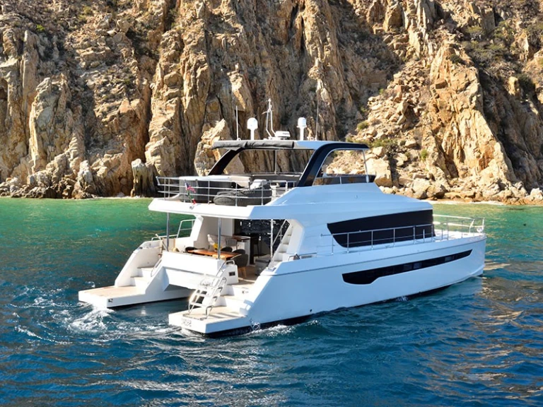 Pronajmout si Iliad 60 Catamaran v Cabo San Lucas