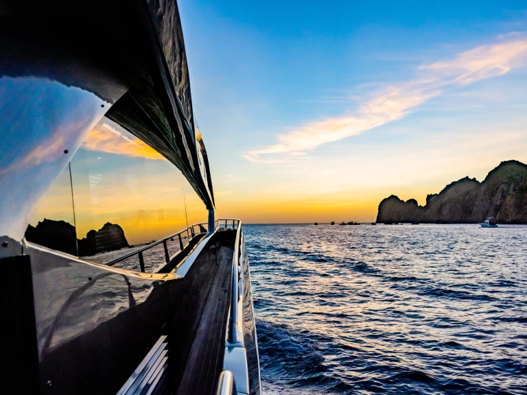 Jachta k pronájmu v Cabo San Lucas za nejlepší cenu