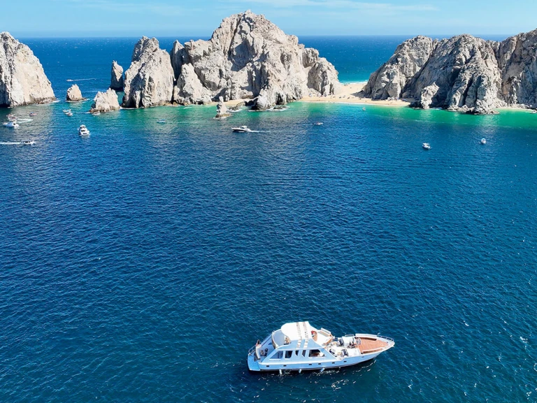 Jachta k pronájmu v Cabo San Lucas za nejlepší cenu