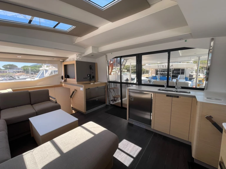 Pronájem lodi Olbia lákavé ceny Elba 45